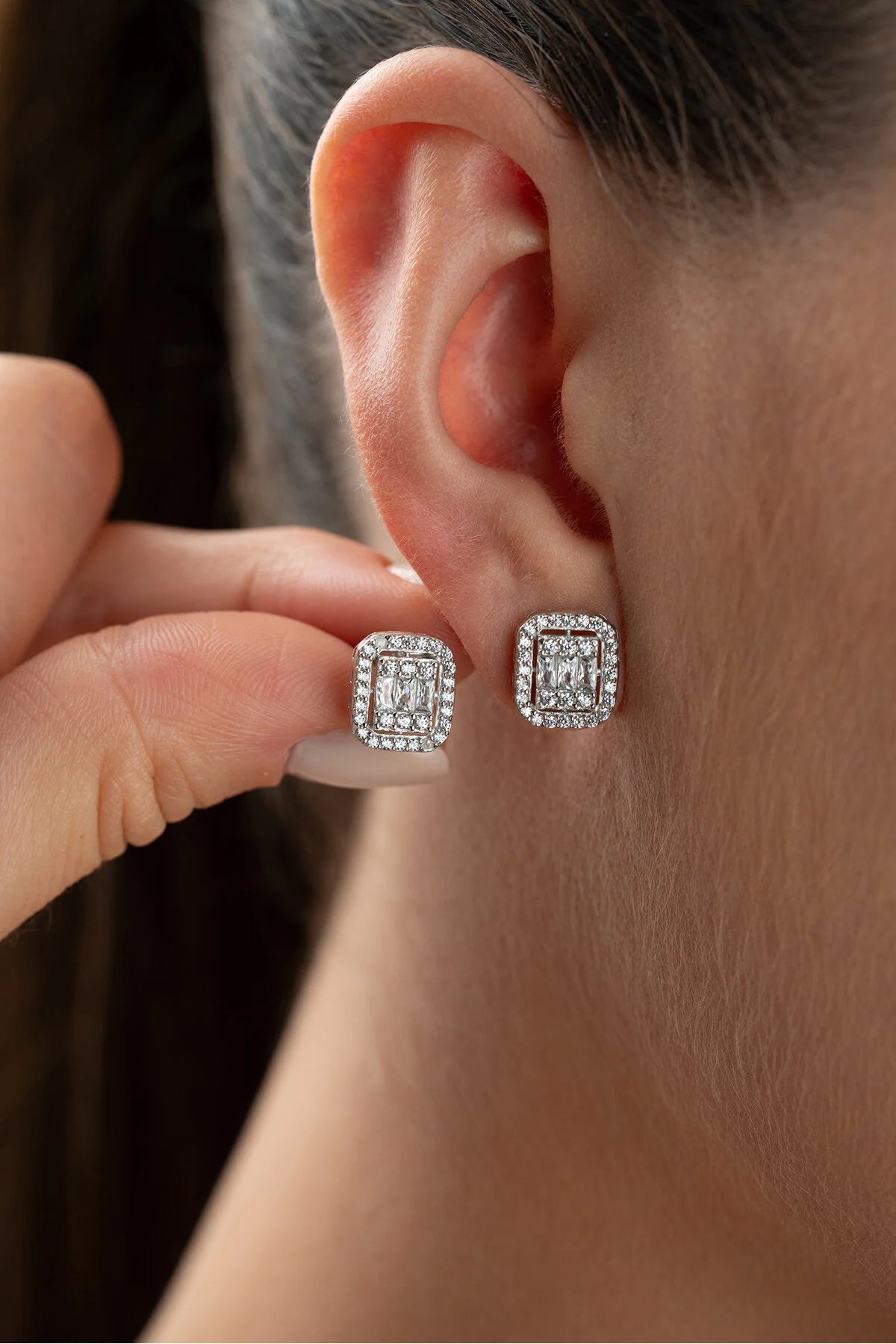 925 Sterling Silber Ohrringe mit Baguette-Stein