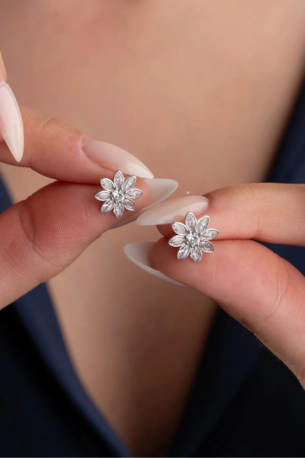 Lotus Shine Oorbellen – 925 Zilver