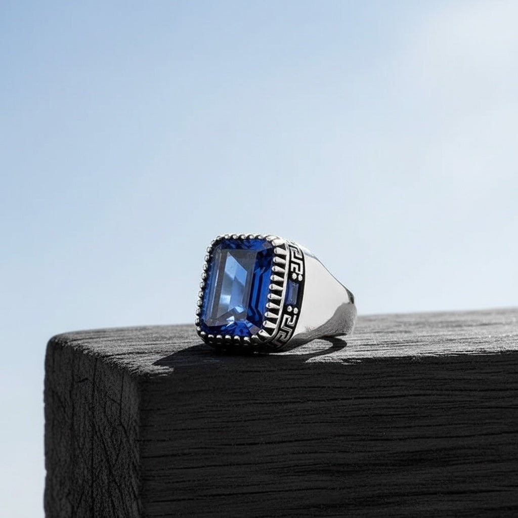Zilveren heren ring met blauwe steen