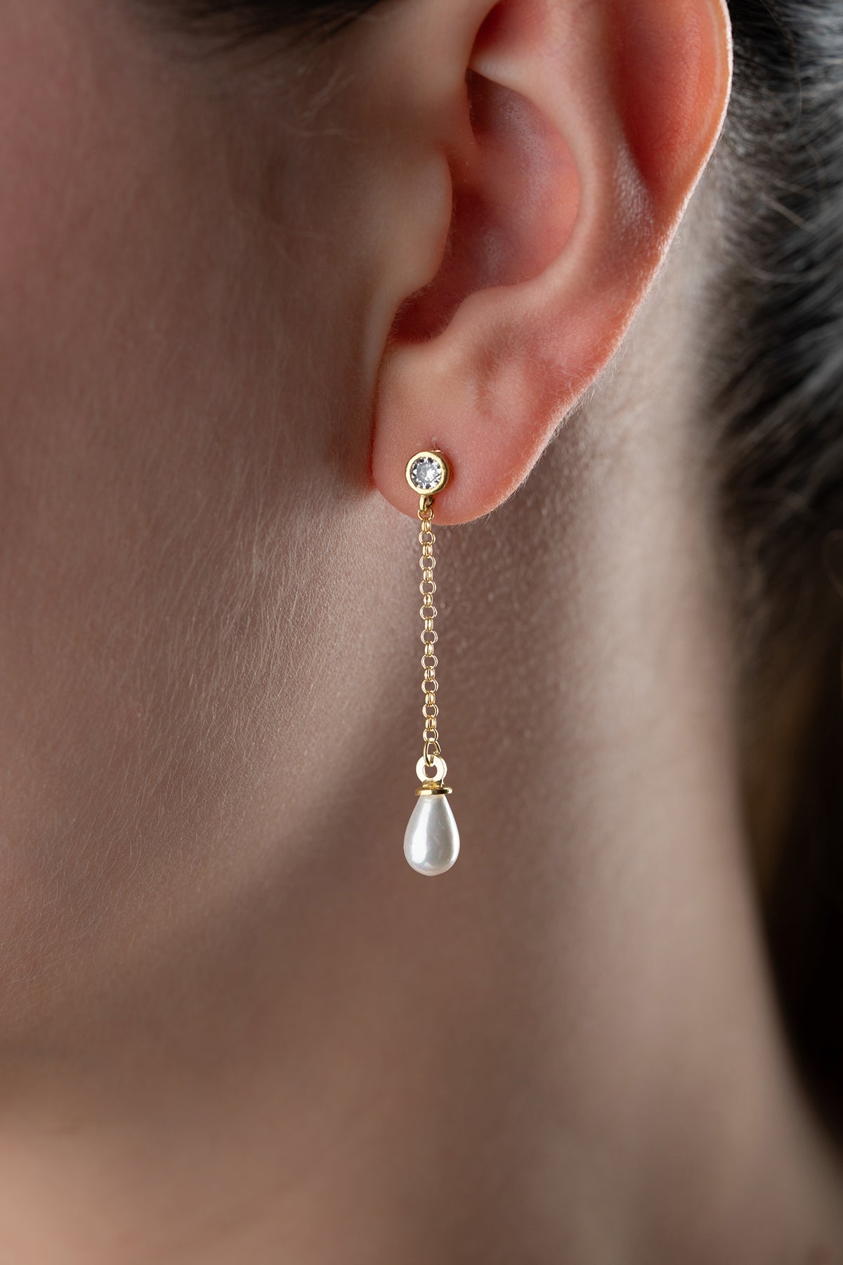 Pareltje – Zilveren Ketting Oorbel met Druppel