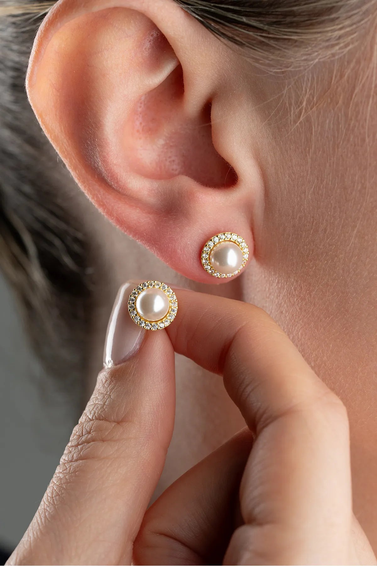 925 Sterling Zilveren Oorbellen met Parel en Zirkonia