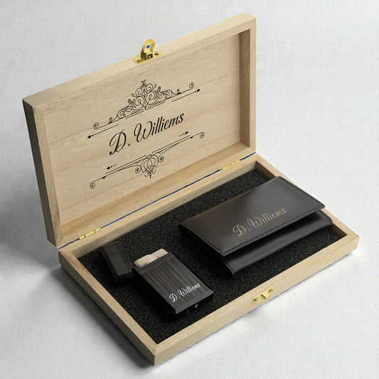 Gepersonaliseerde Leren Sleutelhanger & Aansteker Cadeauset