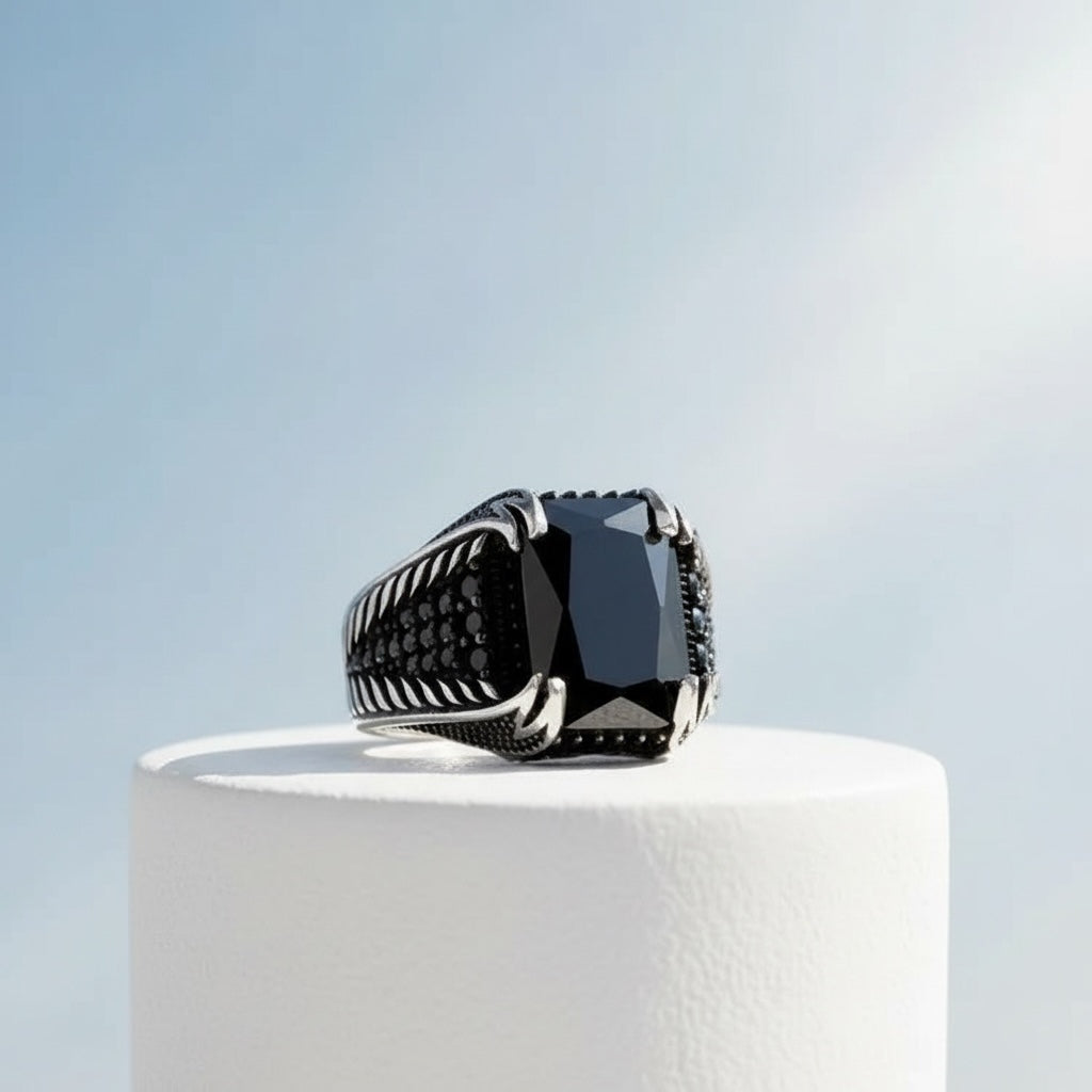 925 Sterling Zilveren Ring met Zwarte Zirconia Steen