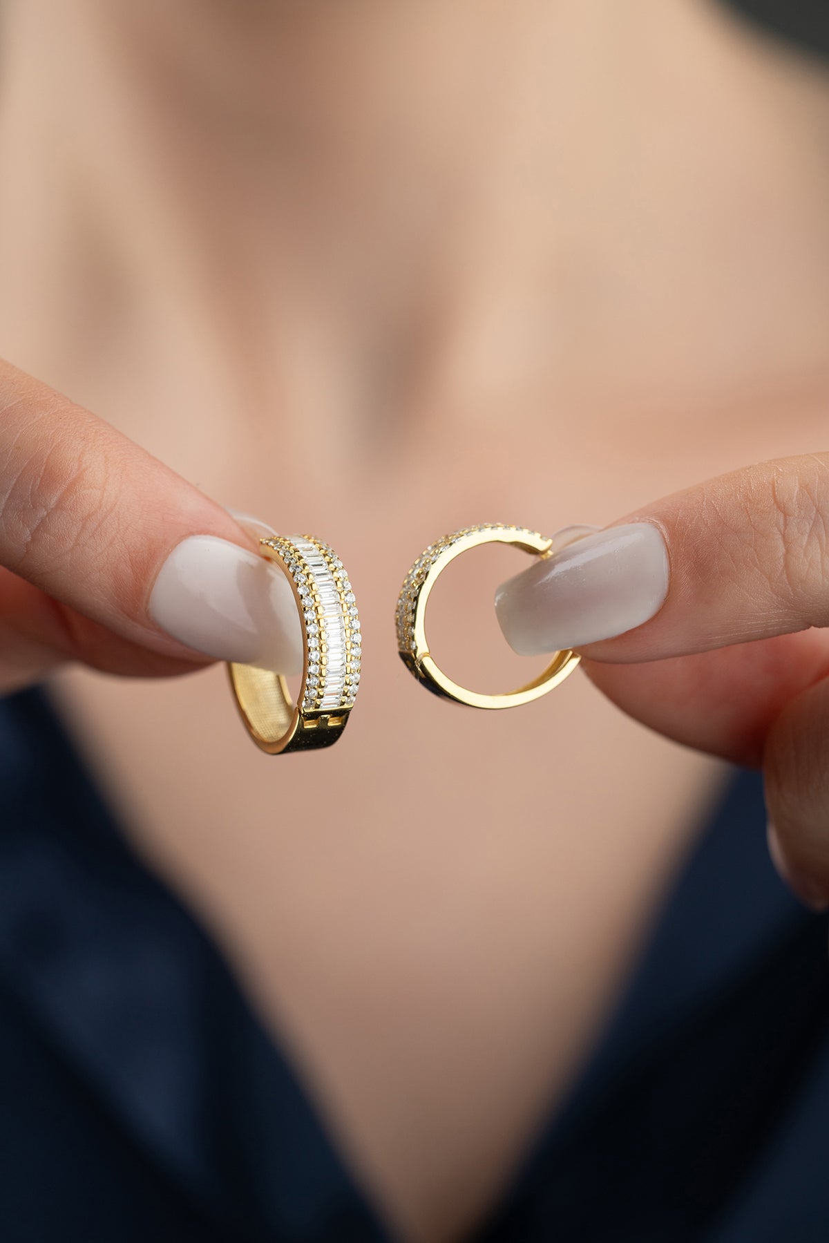 Baguette Glow – Elegante Oorringen met Baguette Steentjes