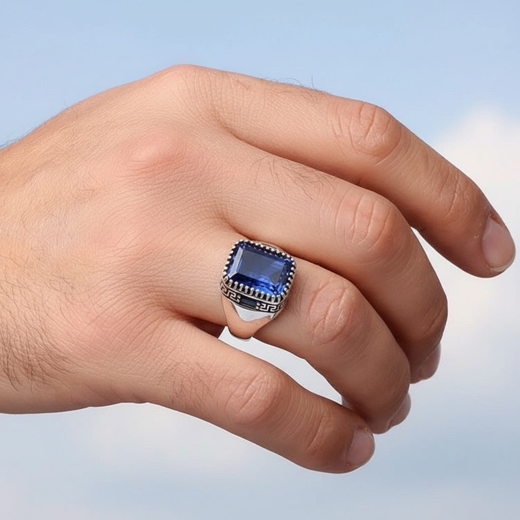 Zilveren heren ring met blauwe steen