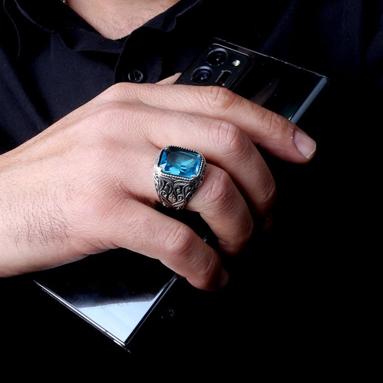 Zilveren heren ring met blauwe steen