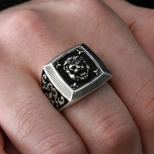 Leeuw Figuur Heren Zilveren Ring